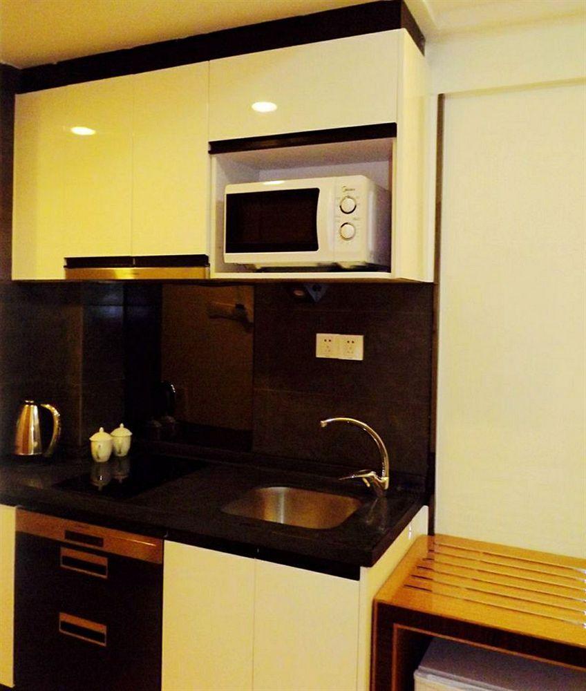 Private Enjoy Home Apartment Foshan Esterno foto